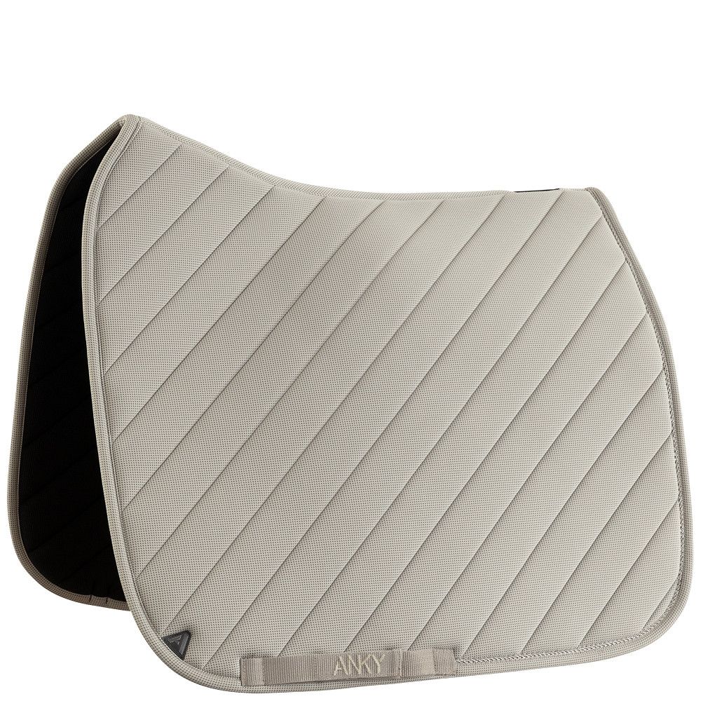 Dressyrschabrak Ventiluxe