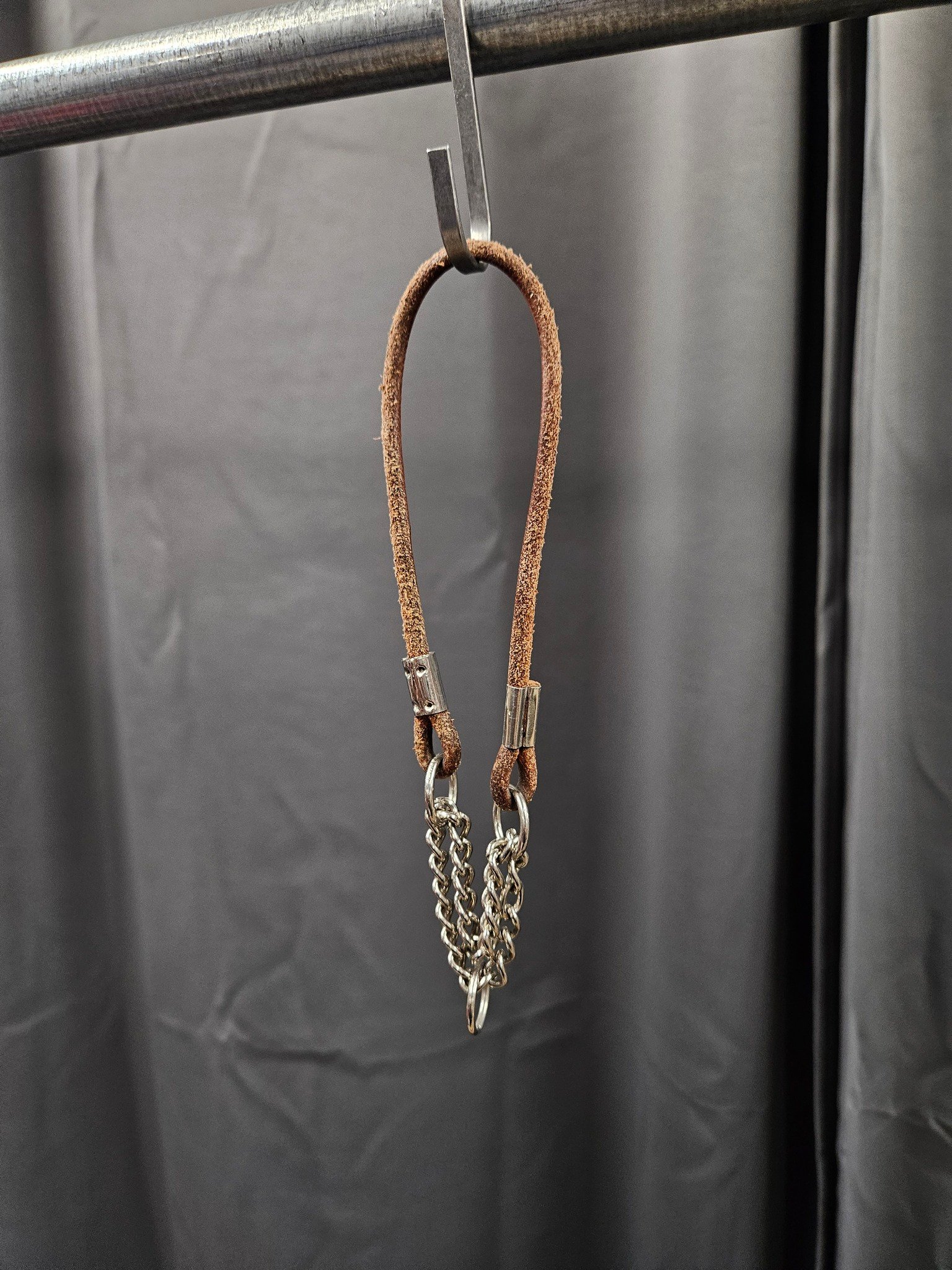 Halsband