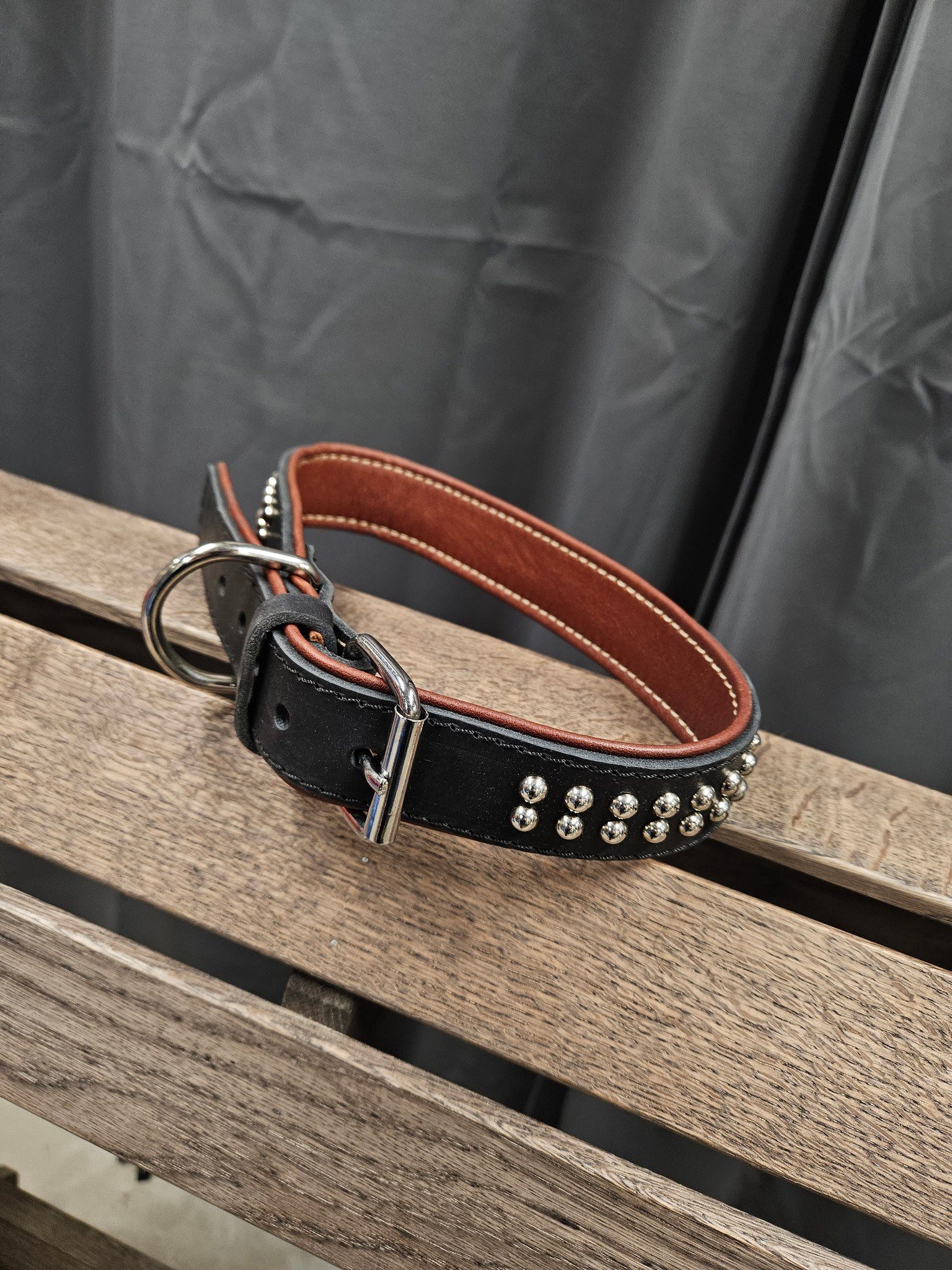 Halsband